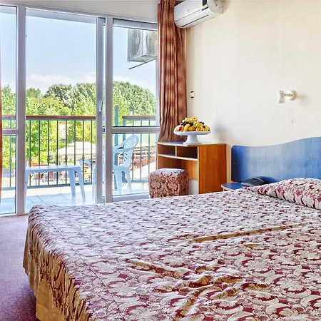 Hotel Amfora 3*